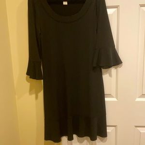 Simple black dress, bell sleeves matching hem, Scoop neck wear for any occasion